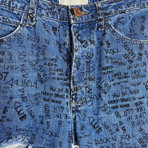 One Teaspoon Graffiti High Rise Straight Leg Cropped Raw Hem Jeans 22 XXS 00 - Picture 8 of 17